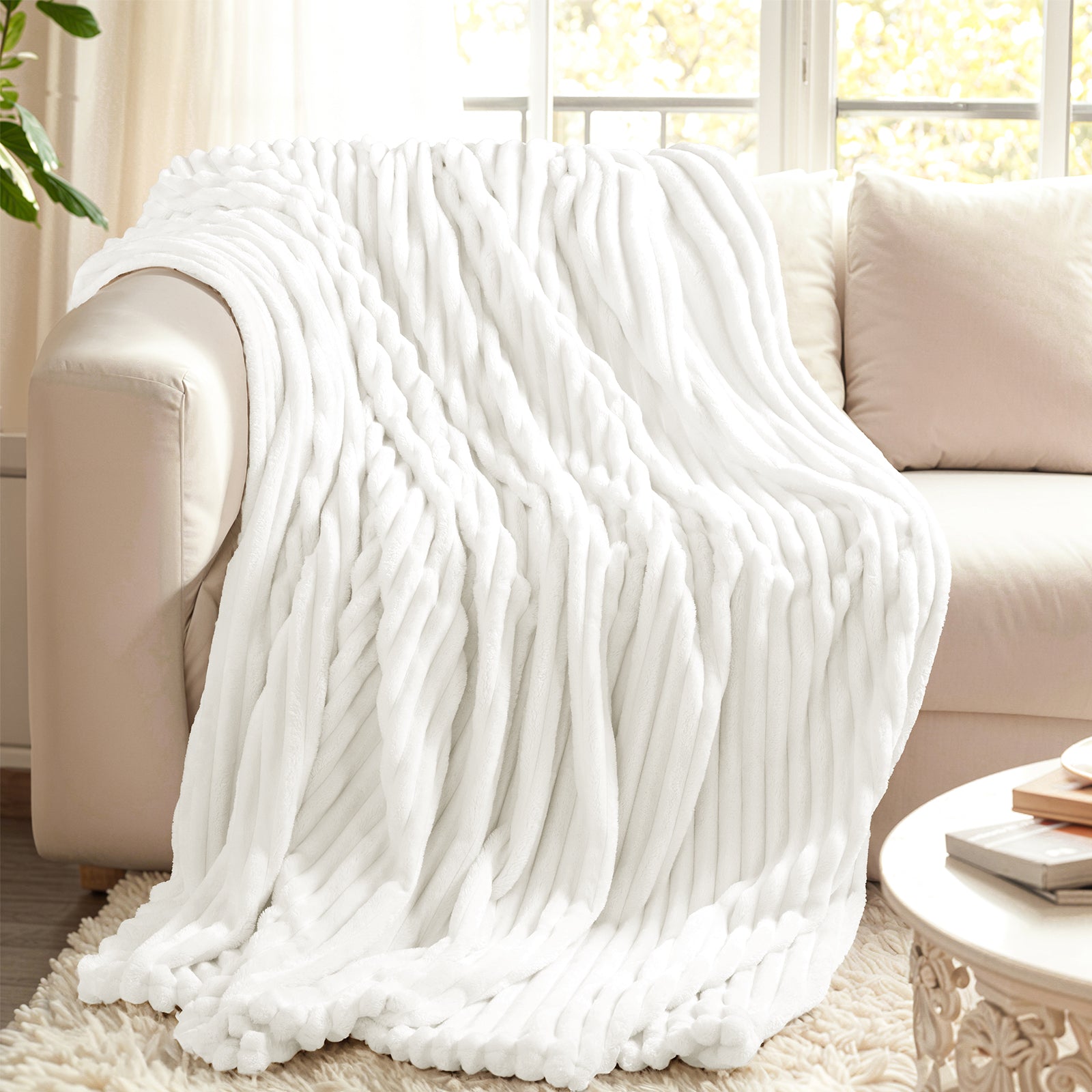 Thickened Striped Flannel Blanket