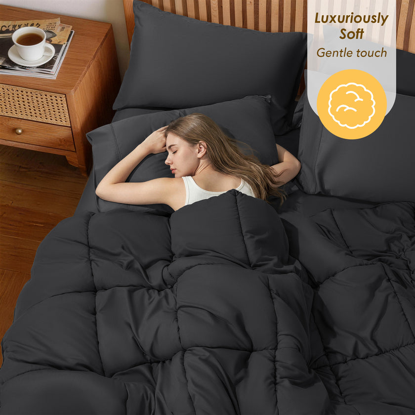 Down Alternative Comforter – All Season Quilted Microfiber, Soft Lightweight Bedding